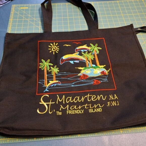 St. Maarten Black Tote Cottagecore Grandmacore - Picture 1 of 6